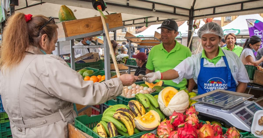 Mercado en Bogotá con los Mercados Campesinos 22 y 23 de junio 2024