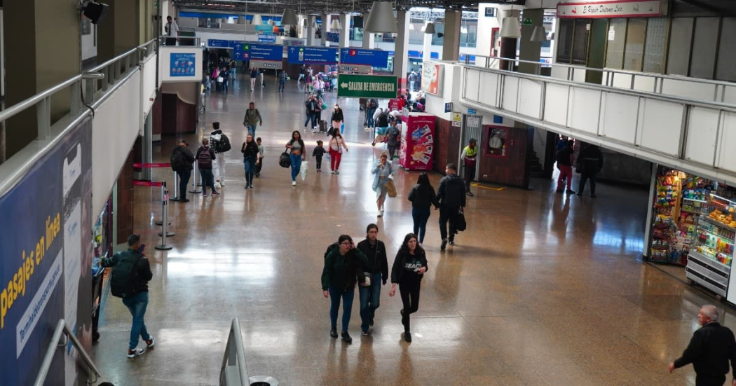 Movilidad Bogotá puente festivo Sagrado Corazón Terminal de Transporte