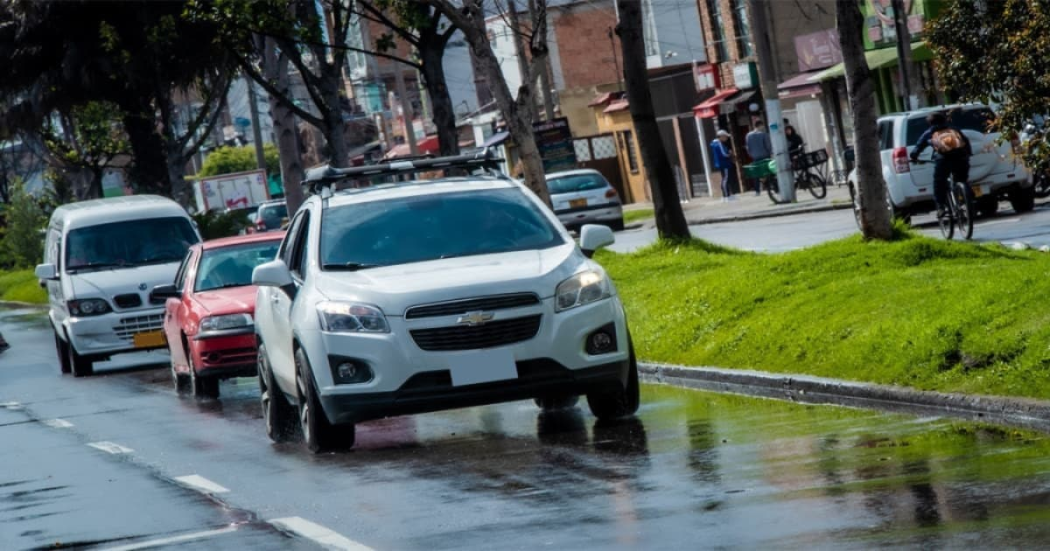 Pico y placa en Bogotá 1 al 30 de septiembre 2024 transporte especial 