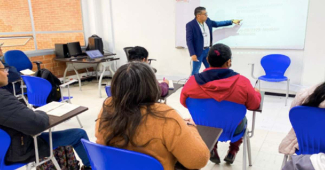 Cursos gratis en Bogotá: aprende marketing digital en septiembre 2024