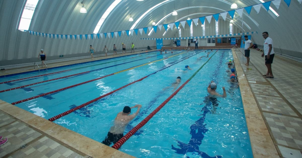 Piscinas gratis en Bogotá asiste a los siete espacios habilitados 2024