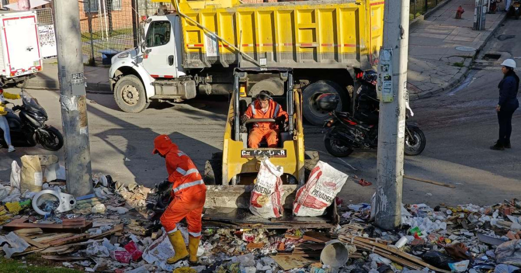 Aguas de Bogotá y UAESP atienden puntos de arrojo clandestino 