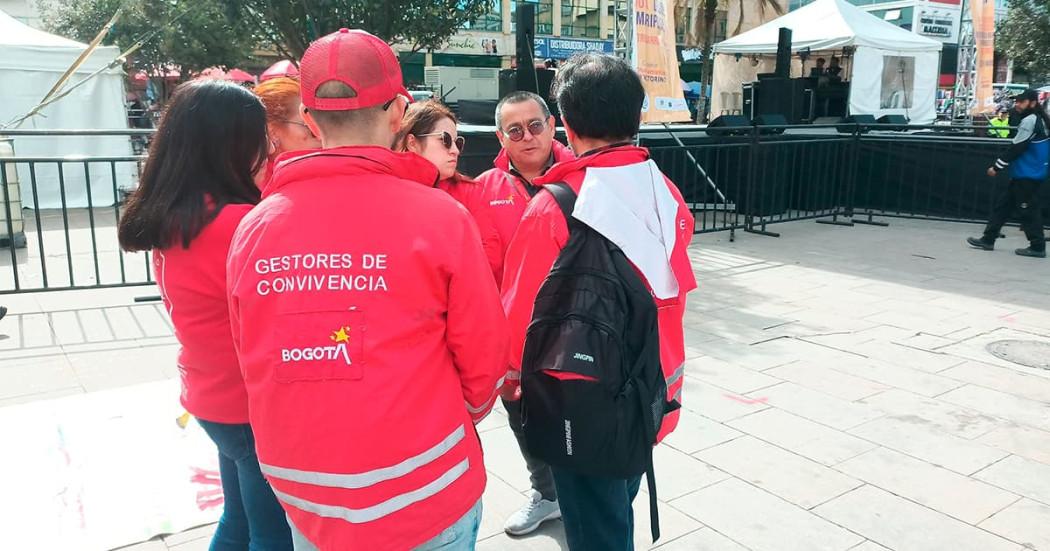 Develan invasión, tráfico de armas y drogas en puestos informales en Bogotá 