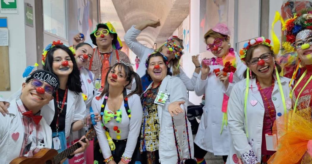 Voluntariados en Bogotá llevan sonrisas a pacientes hospitalizados