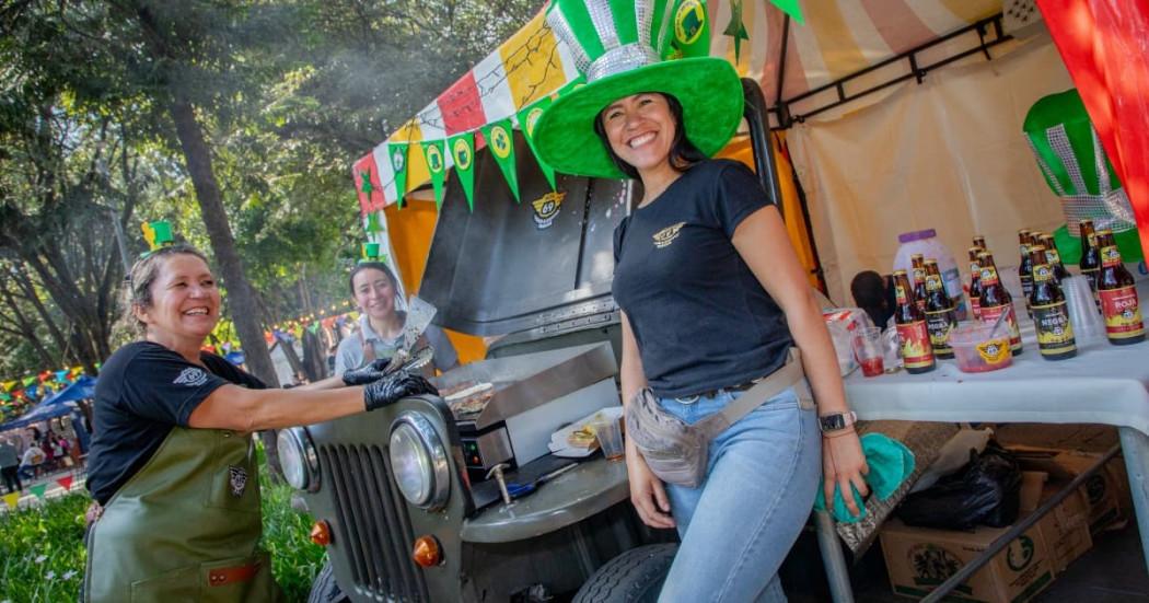 Asiste a feria Hecho en Bogotá en el Parque la 93 Día de San Patricio 2025