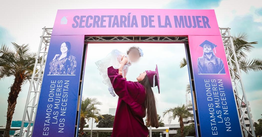 Historia de graduación de Nicol en Día Mundial de la mujer Bogotá 2025