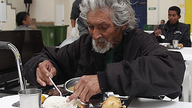 Atención centro habitantes de calle - Foto: Prensa Secretaría de Integración Social