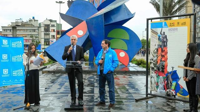 Alcalde Peñalosa desde La Gran Mariposa en San Victorino - Foto: Alcaldía Bogotá