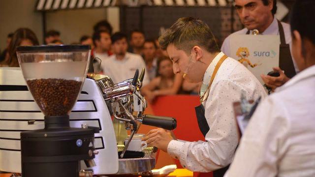 Exhibición de barismo - Foto: Café de Colombia