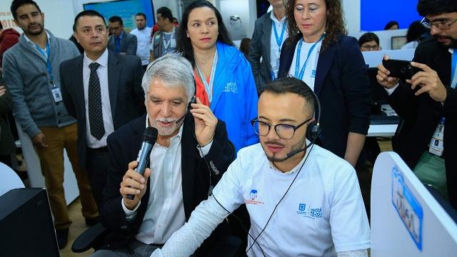 Listo Call Center para solicitar citas médicas - Foto: Comunicaciones Alcaldía Bogotá / Diego Bauman 