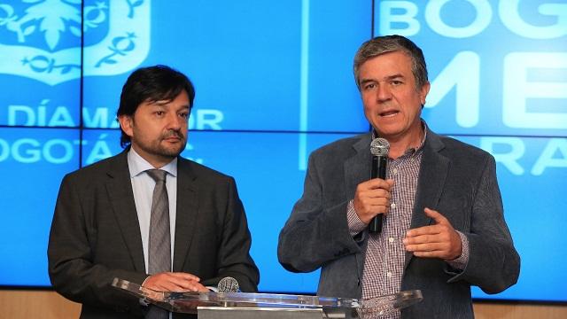 Declaraciones sobre filtros en los buses - Foto: Comunicaciones Alcaldía Bogotá / Diego Bauman 