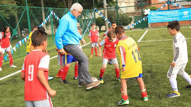  Entrega canchas sintéticas en los parques Estrella del Norte y El Cedrito - Fotos: Comunicaciones Alcaldía Mayor 