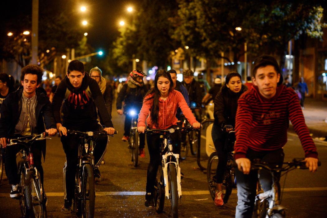 Alístate para la tradicional Ciclovía Nocturna en el Festival de Verano