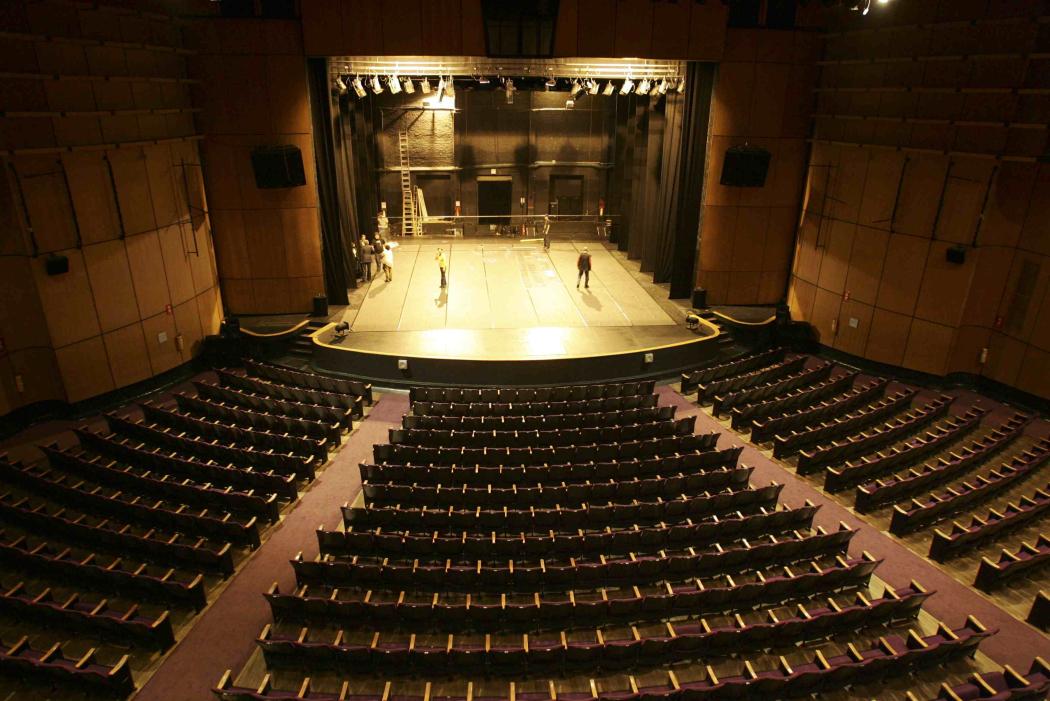 Un recorrido por el Teatro Jorge Eliécer Gaitán 