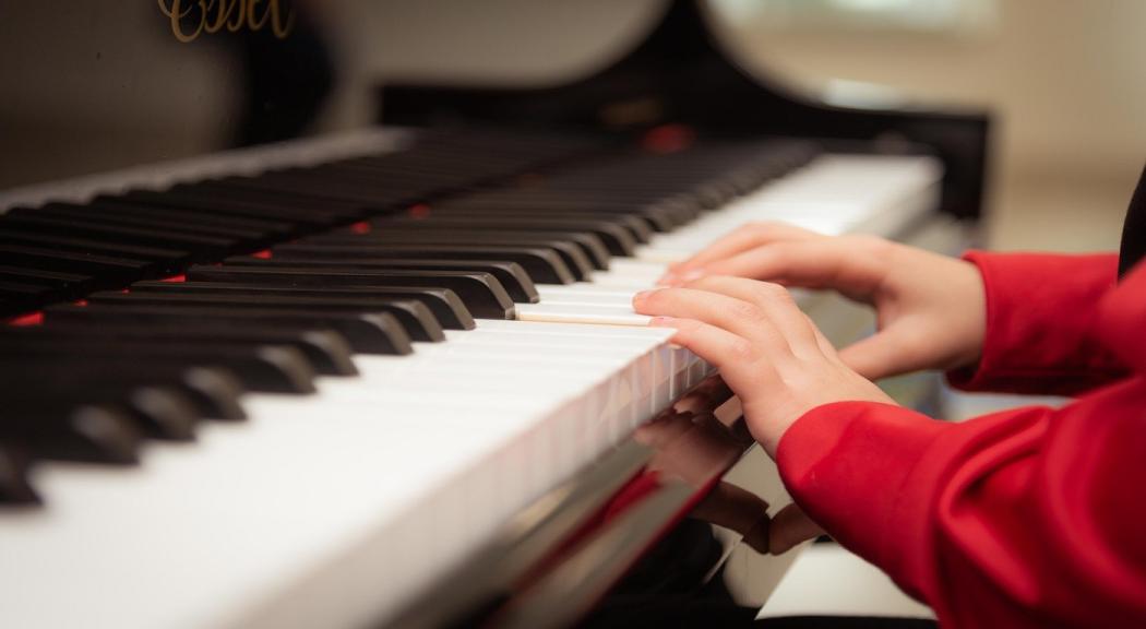 Inscríbete en los cursos de formación musical que ofrece la Orquesta Filarmónica de Bogotá para niños de 7 a 17 años