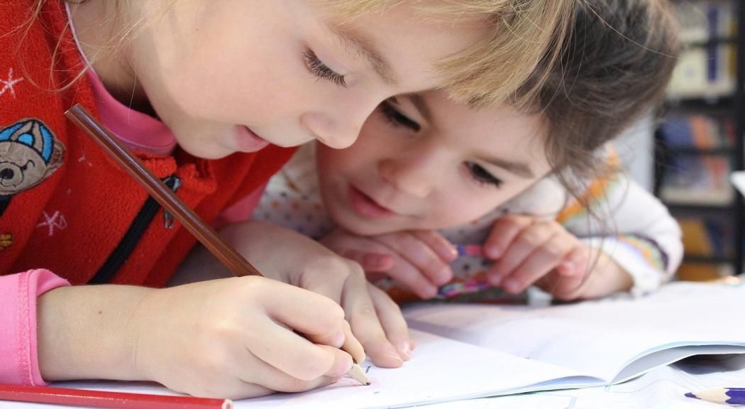 ¡Inscríbete! En uno de los cursos de la Escuela de Formación Artística en la localidad de Puente Aranda