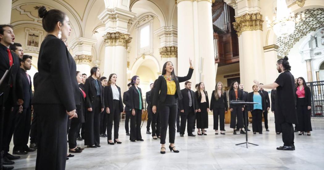 Coro Filarmónico Juvenil en la Iglesia de San Ignacio de Loyola