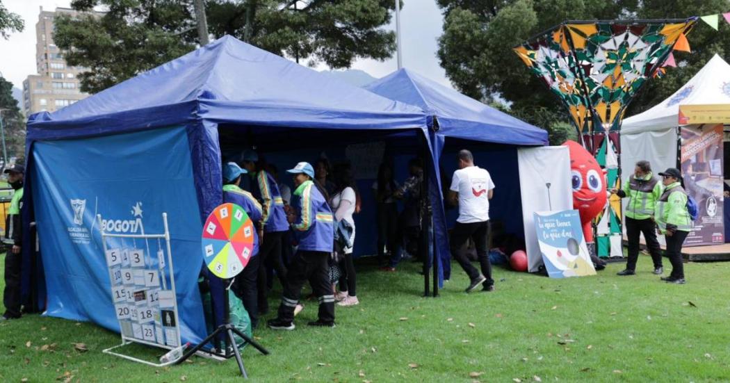 Punto de donación de sangre en Colombia al Parque Parque de los Novios