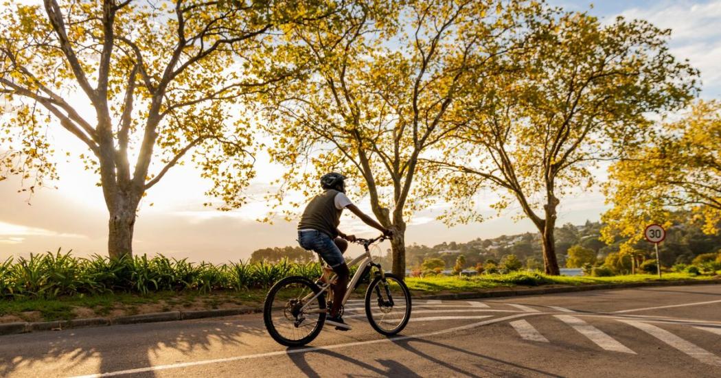 Charla de bienestar prevención de lesiones al usar la bicicleta IDRD