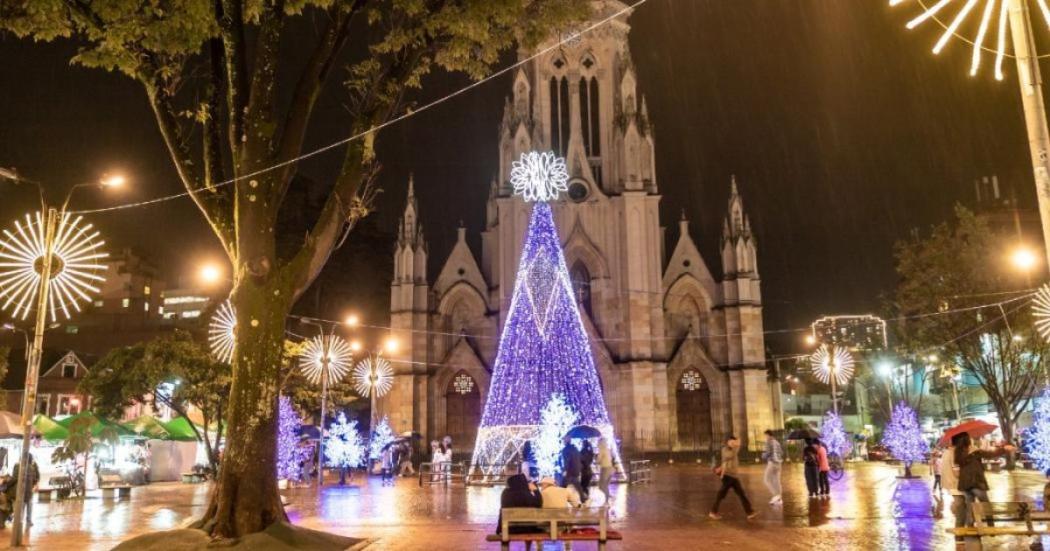 La cita culminará con el emocionante encendido del alumbrado navideño.