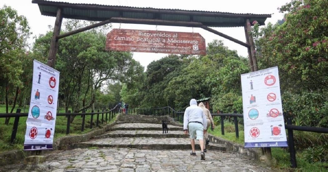 Sendero de Monserrate de Bogotá horarios para domingo 7 de julio 2024