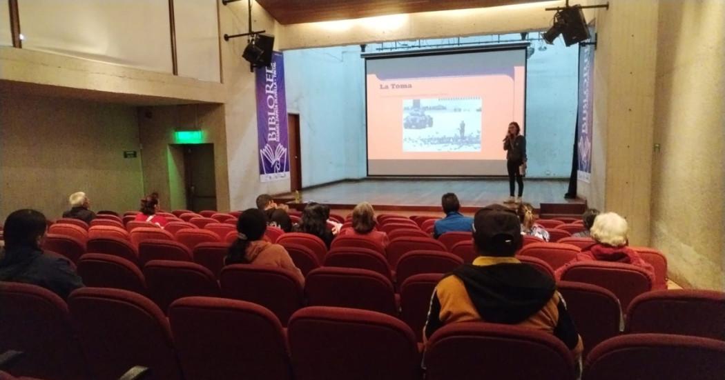 Planes en Bogotá tarde de cine biblioteca Manuel Zapata Olivella