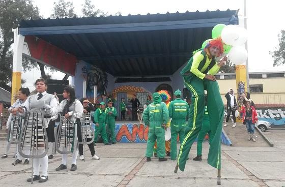 Finaliza Semana Ambiental de Bosa con acto de celebración de la vida