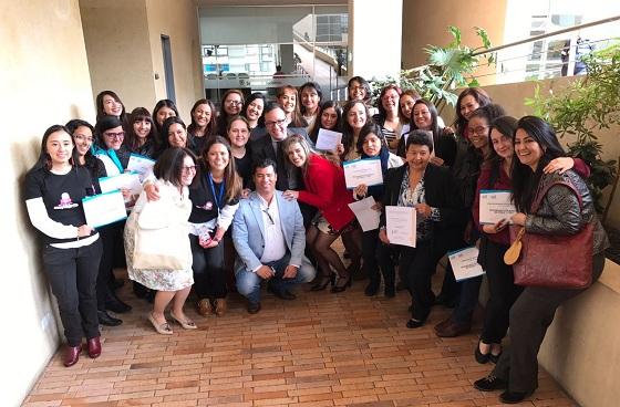 Mujeres se gradúan en temas TIC - Foto: Oficina de Prensa Alta Consejería TIC