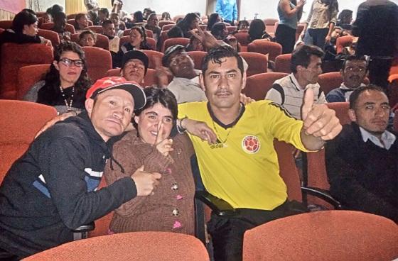 Funcion de teatro con habitantes de calle - Foto: Prensa Secretaría de Integración Social