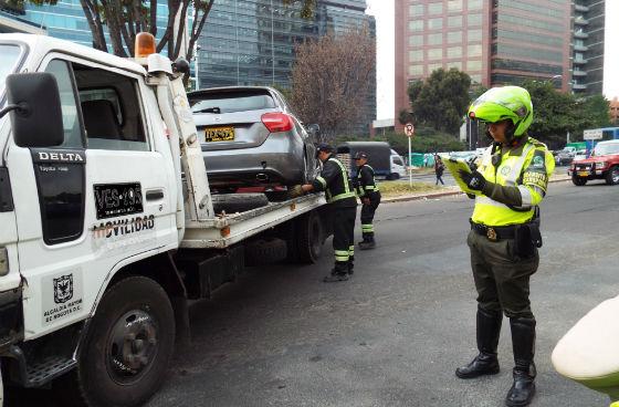 Inmovilización de vehículo - Foto: Secretaría de Movilidad