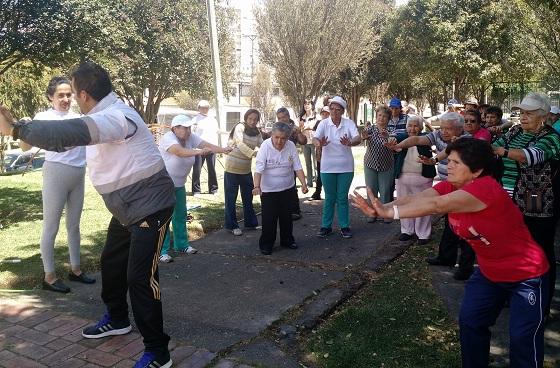 Beneficiarios de las jornadas-Foto: Alcaldía Local de Barrios Unidos