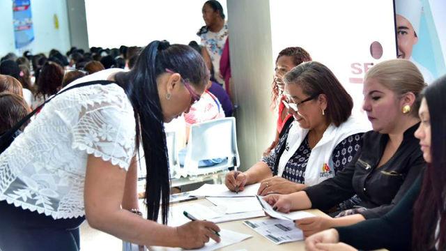 Aplicando para un empleo - Foto: SENA