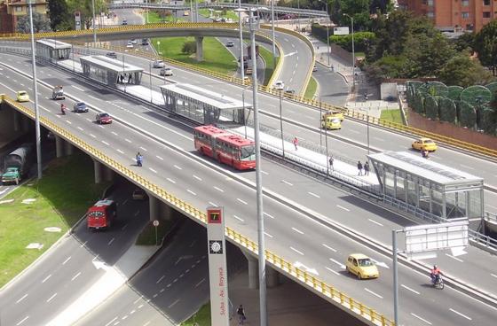 Avenida Boyacá - Foto: www.skyscrapercity.com