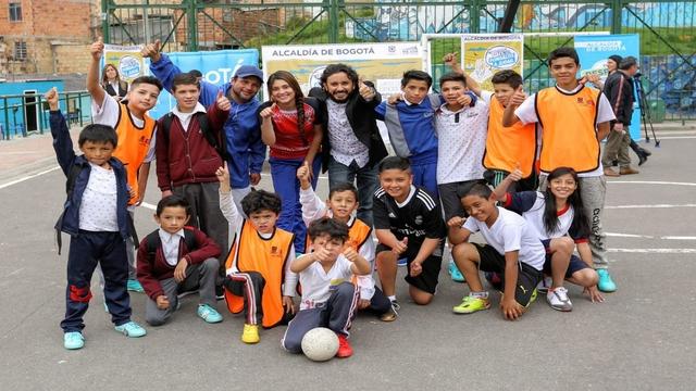 No cuelgue los tenis, póngalos a jugar - Foto: Secretaría Distrital de Gobierno