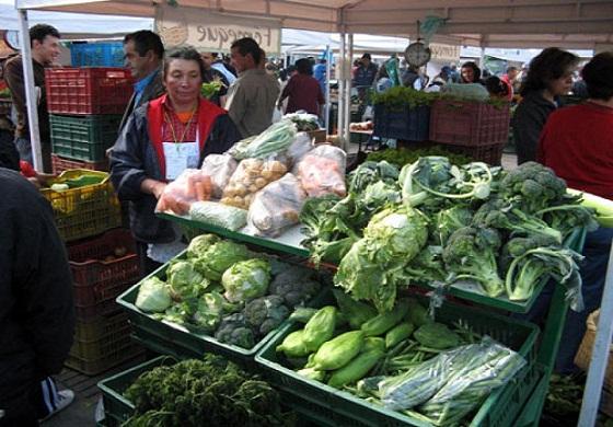  Continúan los Mercados Campesinos en 14 parques de la ciudad