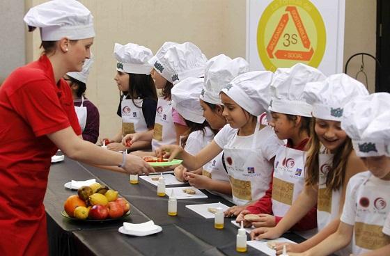 Niños cocinando - Portal Bogotá - Foto:www.granadadigital.es