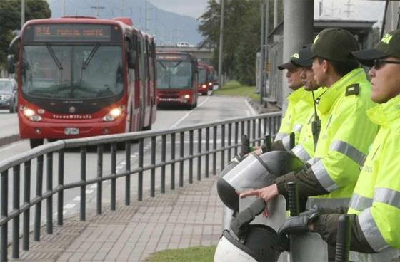 Seguridad en Transmilenio - Foto: hsbnoticias.com