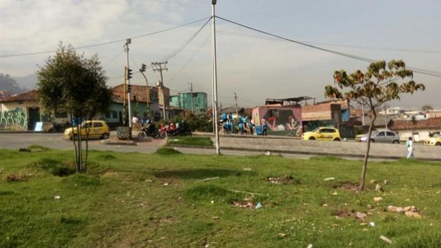 Limpieza del barrio Las Cruces - Foto: Prensa Uaesp