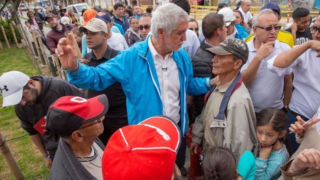 Alcalde Peñalosa supervisó obras que benefician a los habitantes de Tunjuelito