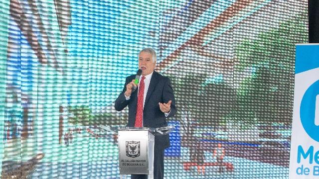 El alcalde Enrique Peñalosa agradeció al Concejo la aprobación de vigencias futuras para el Metro. Foto: Andrés Sandoval