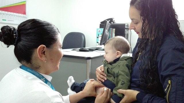 Vacunación contra la tosferina - Foto: Prensa Secretaría de Salud