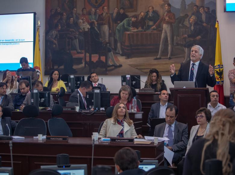 El alcalde destacó la relevancia del TransMilenio por la Carrera Séptima. Dice que reducirá los trancones. 