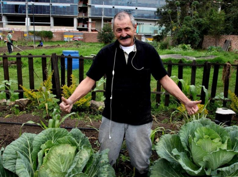 Para Sanmiguel lo mejor de Bogotá es "su gente". Afirma que pueden parecer ‘parcos’, pero en su interior son cordiales, colaboradoras y serviciales. 