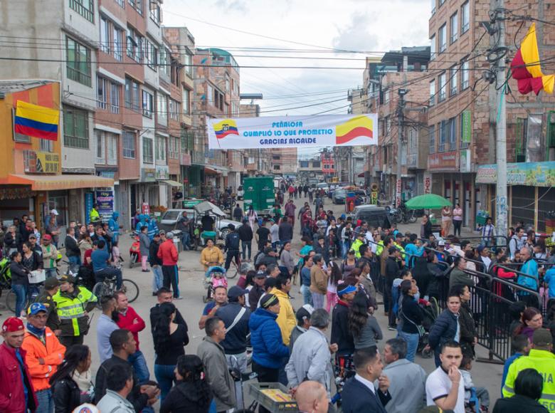 Las de Engativá fueron una fiesta, nadie quería perderse este día tan esperado - Foto: Alcaldía de Bogotá.