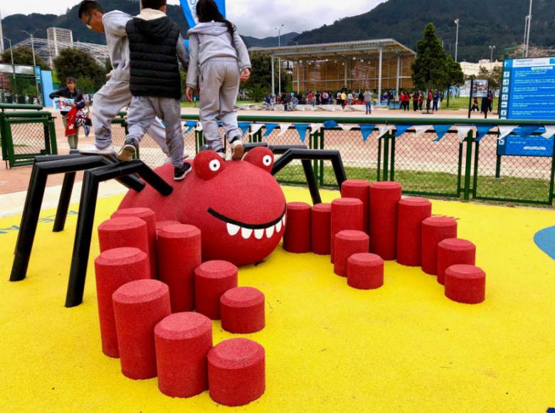 Juegos infantiles en el Parque Tercer Milenio - Foto: Alcaldía de Bogotá/Andrés Sandoval.