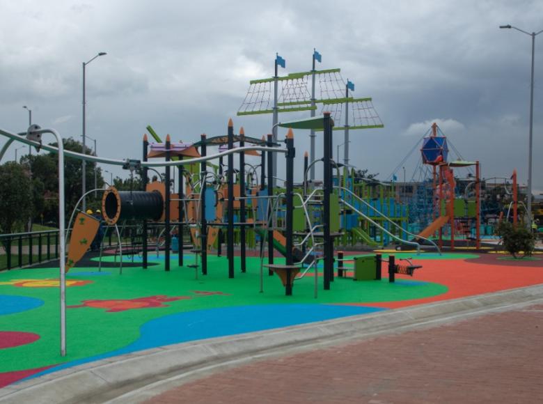 Los juegos infantiles están listos en el Parque Tercer Milenio - Foto: Alcaldía de Bogotá/Andrés Sandoval.