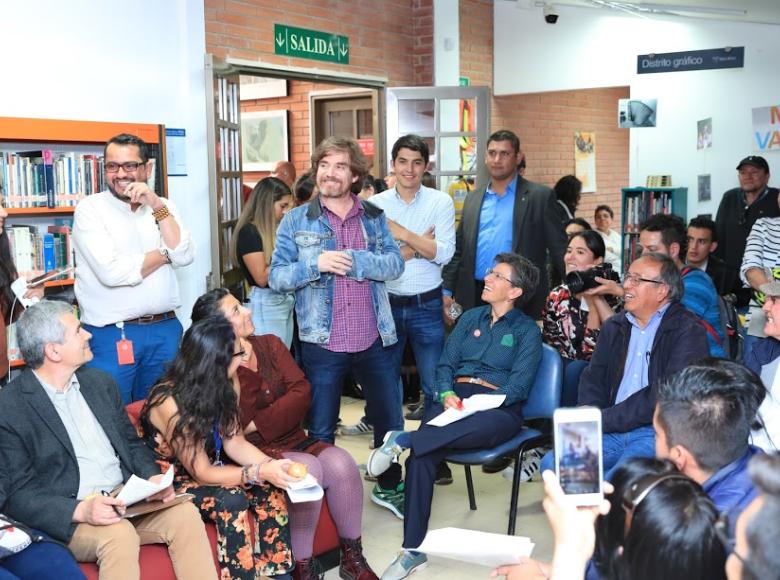 Visita de la alcaldesa a bibliotecas y biblioestaciones en Suba