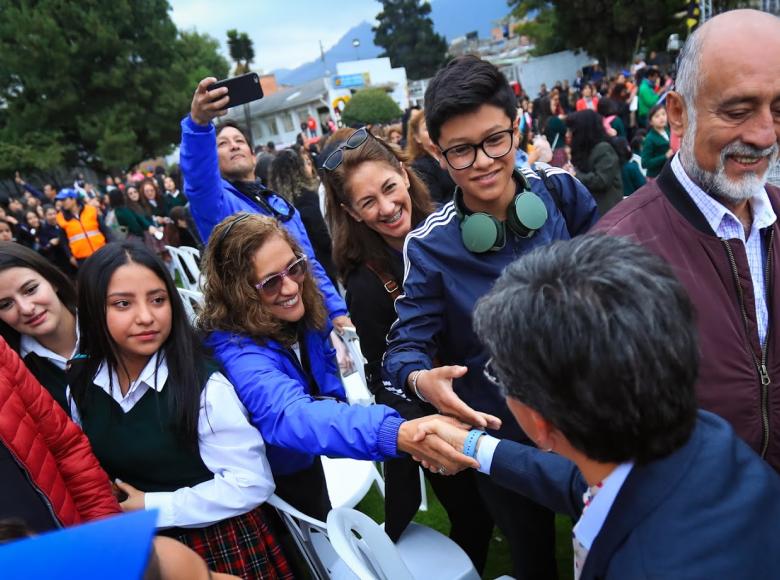 Bienvenida al año escolar en Colegios distritales. Foto: Cristian Martínez-Alcaldía de Bogotá.