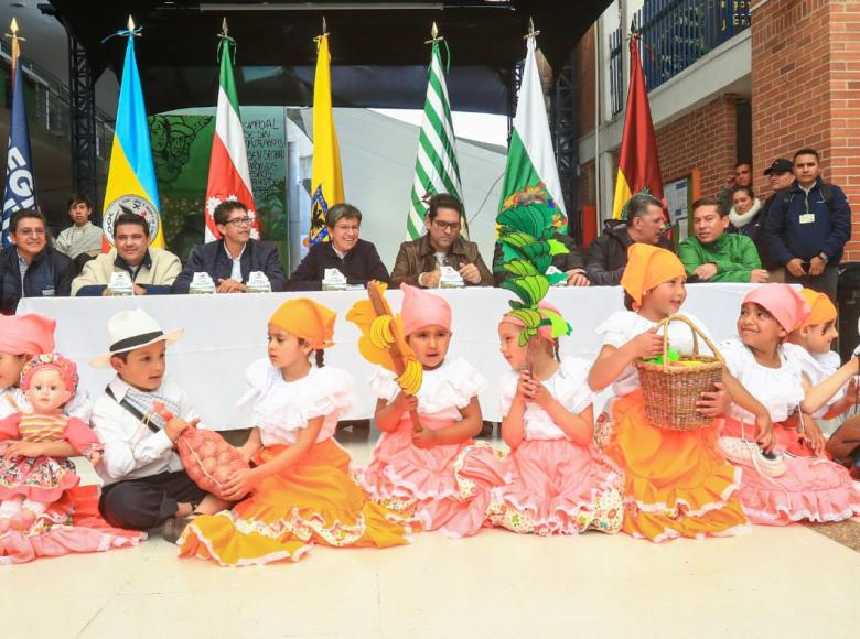 Cundinamarca, Boyacá, Huila, Meta y Tolima junto a Bogotá firmarán el #PactoSumaPaz.