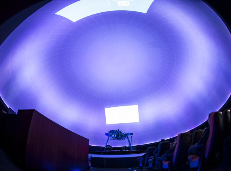 Proyección en el domo del Planetario de Bogotá. FOTO: Juan Santacruz